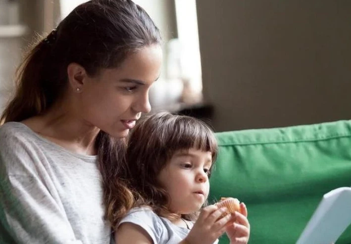 هل طفلك في خطر؟ تعلم كيف تحميه من التحرش الجنسي قبل فوات الأوان!