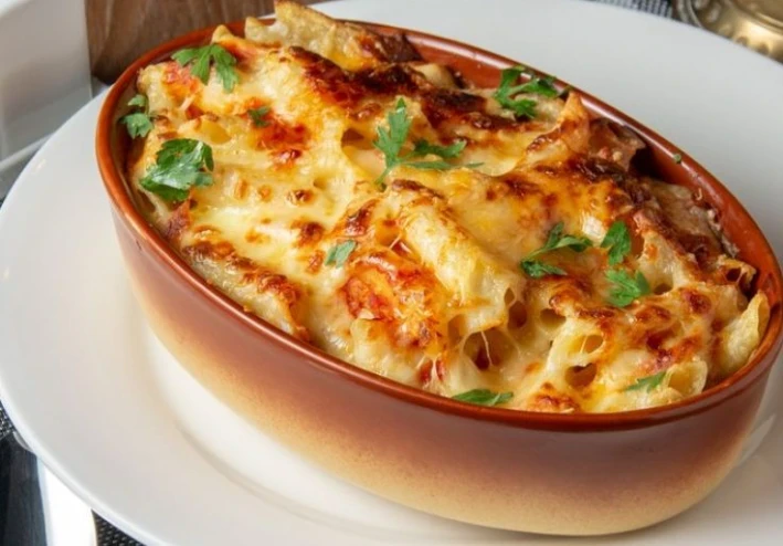 🍝 طريقة عمل المكرونة بالبشاميل – الوصفة المصرية الأصلية بخطوات بسيطة