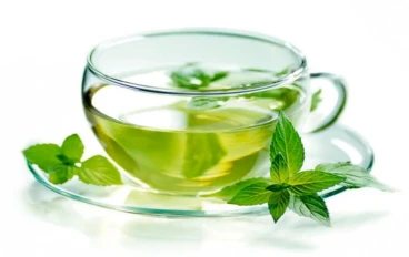 فوائد وأضرار الشاي الأخضر .. "لا تكثروا منه"