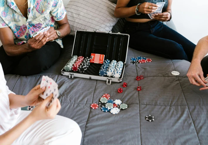 كيف نصنع صداقات ؟