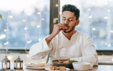 تناول الطعام بشكل جيد عندما لا يكون هناك الوقت: مودرنا التناقض من اليوم