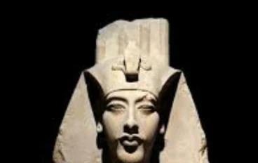  أخناتون… فرعون الثورة الدينية وأول من دعا للتوحيد
