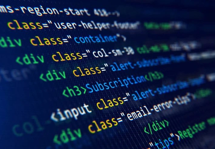 HTML… لغة بسيطة لكنها قلب الويب النابض
