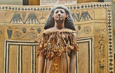 قصة شخصية سنوحي 