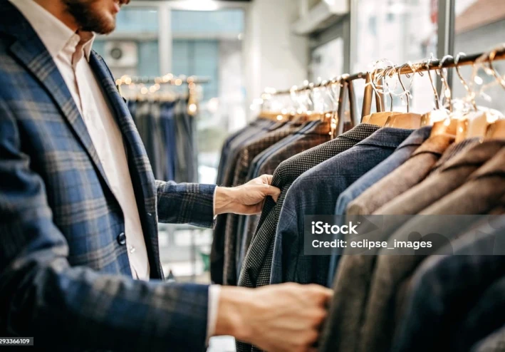 الأناقة والموضة: كورس شامل لإطلالة عصرية تعكس شخصيتك