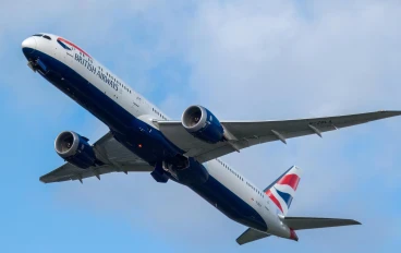 “الطائرة اللي كانت هتولّع الشرق الأوسط… الصندوق الملعون وفضيحة بريطانيا فوق سماء إيطاليا”