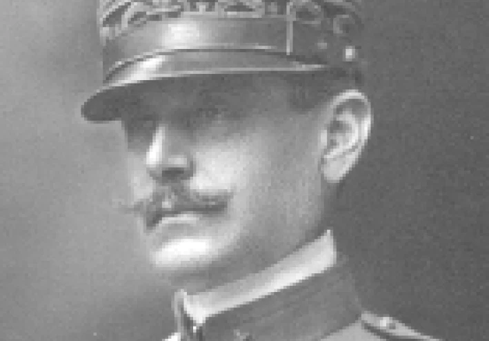 جايتانو جياردينو: الجنرال الإيطالي بين الحرب والسياسة