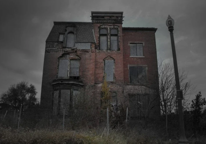 المنزل الذي لا ينام