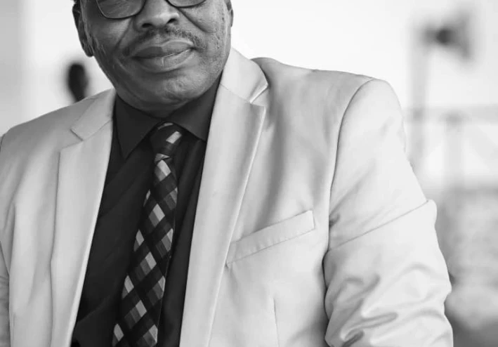 د.عبدالكريم موسي ,, أديب من طراز خاص