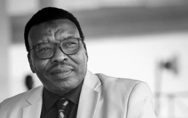 د.عبدالكريم موسي ,, أديب من طراز خاص