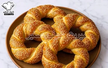 السميت… خبز تركي أصيل يجسد روح الشارع ونكهة التراث