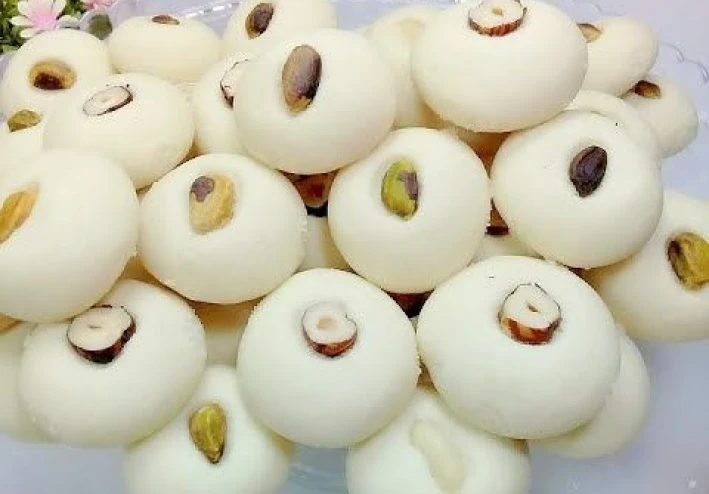 🍪 الغريبة المصرية الأصلية… وصفة ناعمة تذوب في الفم بخطوات بسيطة