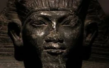 سنوسرت الثاني فرعون الازدهار والابتكار