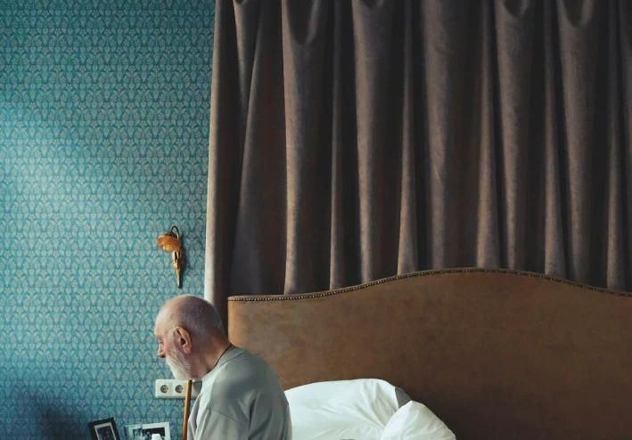 يجب أن أكون قلقا إذا استيقظت في الليل ليتبول؟