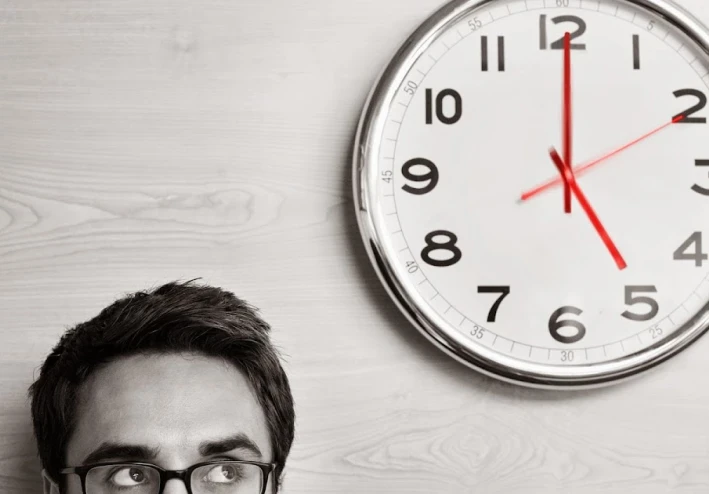 اليدوية: القوة العلاجية لأخذ الوقت لخلق شيء من الصفر