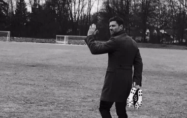 هل يرحل الونسو عن ريال مدريد (بيريز) السبب!