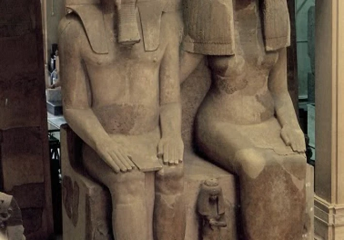 الملكة تي: الشريكة الحقيقية للفرعون أمنحتب الثالث