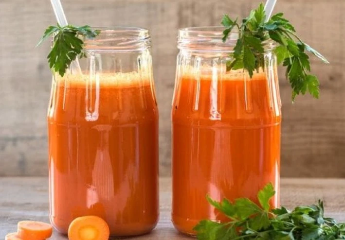 🍵 أفضل 10 مشروبات طبيعية تقوّي المناعة وتحمي جسمك من الأمراض