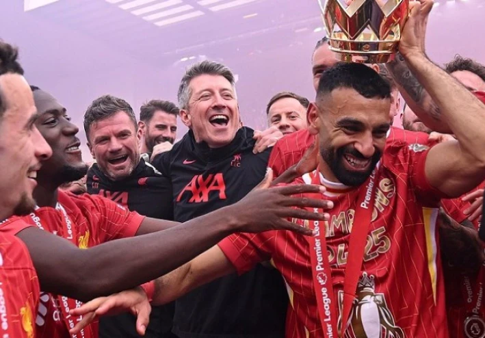 ليه محمد صلاح جزء من تاريخ ليفربول
