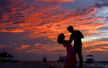  علاقات الحب من خلال الشبكات الاجتماعية: "إنه يجعلنا غير ملتزمين لدرجة نسيان أن العلاقة ليست مثالية"