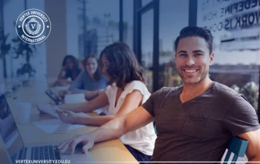 إذا كنت من هؤلاء… فالتعليم الرقمي فرصتك