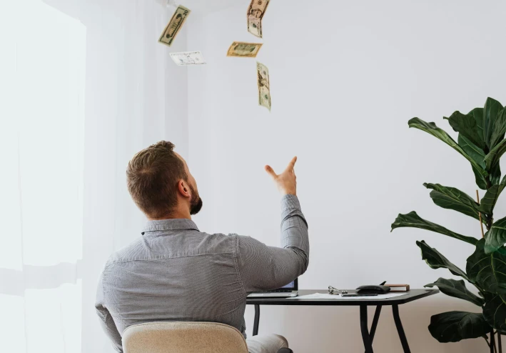 كيف تصبح مليونيرًا قبل الثلاثين !!