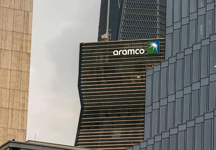 انظار العالم الى المملكه العربيه السعوديه واتوجه الى الاستثمار فيها