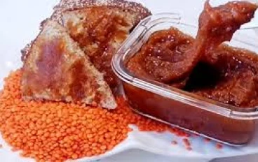 القرفة تفوق العدس في الحديد ، وفقا لخبير التغذية أليكس يانيز