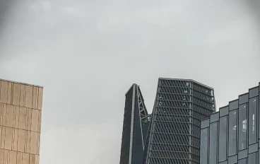 تطور السياحة السعودية: فرص واستراتيجيات