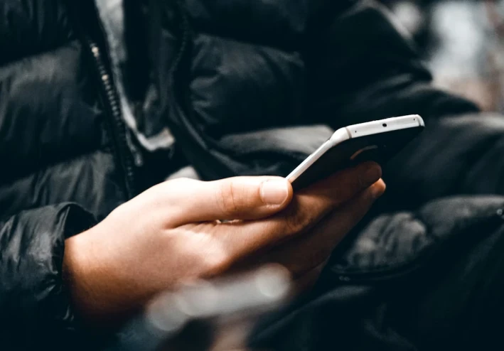 تطبيق المراهنات المباشرة الأسرع في مصر مع MelBet