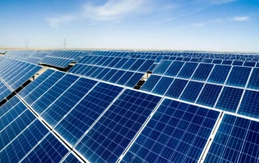 الألواح الشمسية: التكنولوجيا، التطبيقات، والتحديات