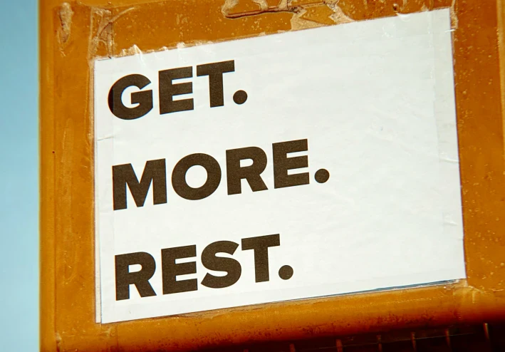 ليس كل تعب يحتاج قوة… أحياناً يحتاج راحة