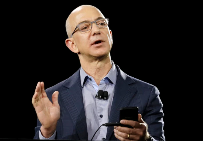 15 درسًا تجاريًا من جيف بيزوس مؤسس أمازون