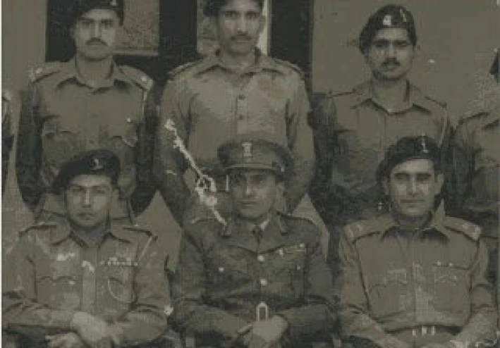 أباراندا تشينجابّا أيابّا: أول رئيس هندي لفيلق الإشارات ورائد صناعة الإلكترونيات الدفاعية