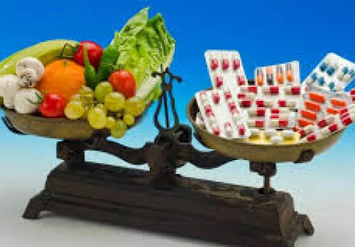 التداخل بين الغذاء والدواء