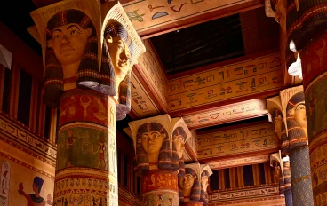 الحياة الدينية في العصر الفرعوني | دراسة تاريخية شاملة بالمراجع