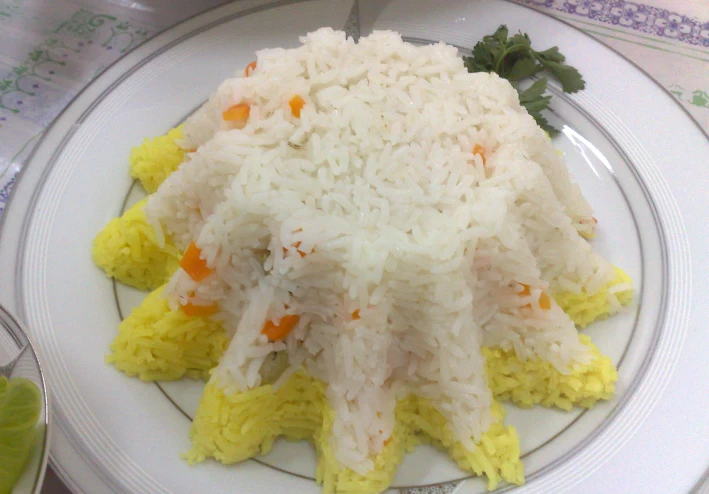 "تبريد الأرز قبل تناوله يقلل من السعرات الحرارية"