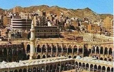 رحلة الإسراء والمعراج المعجزة الكبرى وفرض الصلاة ودروس إيمانية خالدة