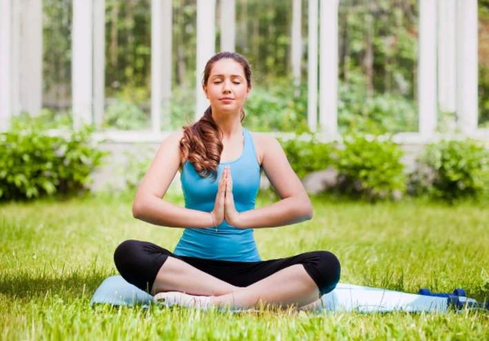 ممارسة التأمل  مفيده  لتحسين إنتاجيتهم