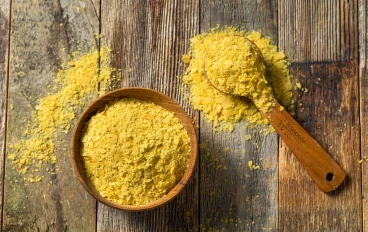 ما هي الخميرة الغذائية ، الطعام المفضل للنباتيين الذي يعتبر جوهرة للصحة ،  