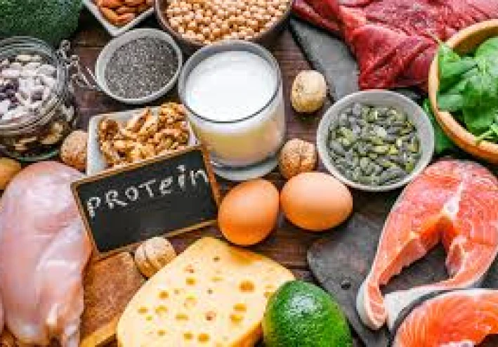 هل يعتبر الإفراط في تناول البروتين ضارًا للصحة؟