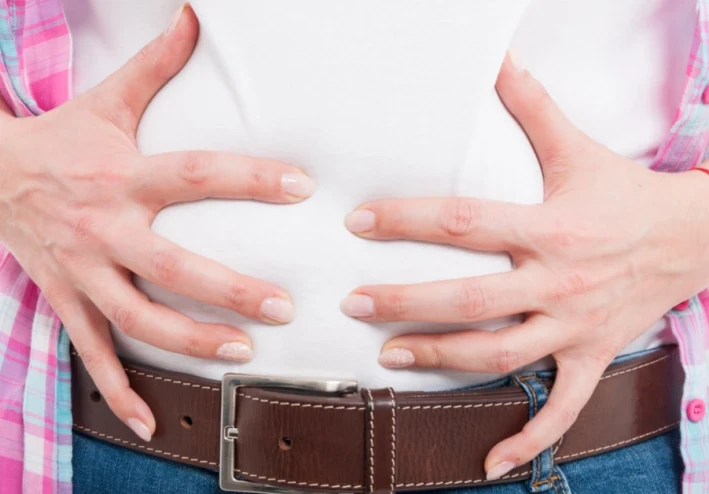 ماذا تأكل عندما يكون لديك انتفاخ في البطن