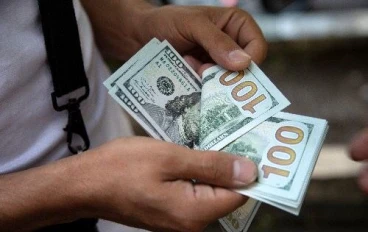  💵 كيف تربح 1000 دولار شهريًا من الكتابة؟ دليل عملي خطوة بخطوة