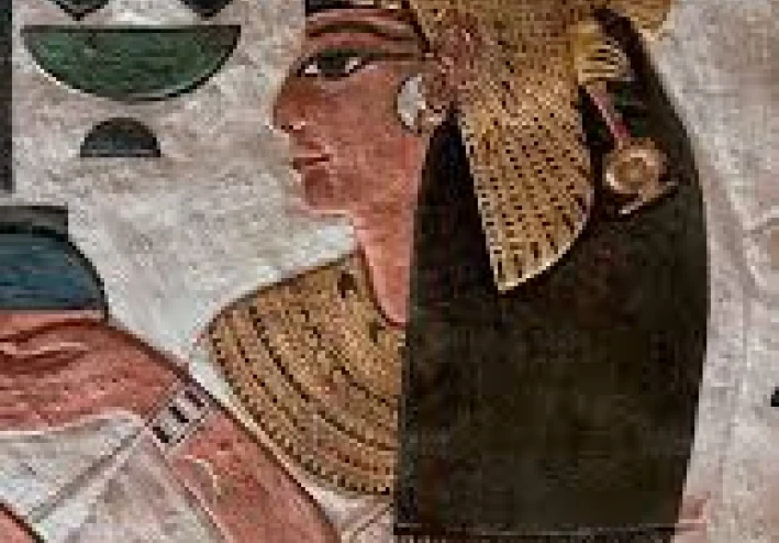 نفرتاري مِريت موت: الملكة العظيمة وشريكة رمسيس الثاني في المجد والخلود