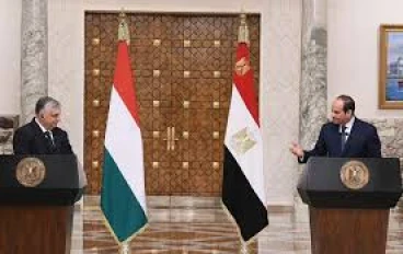 "آخر تطورات المشهد السياسي المحلي والدولي وأثرها على المجتمعات".