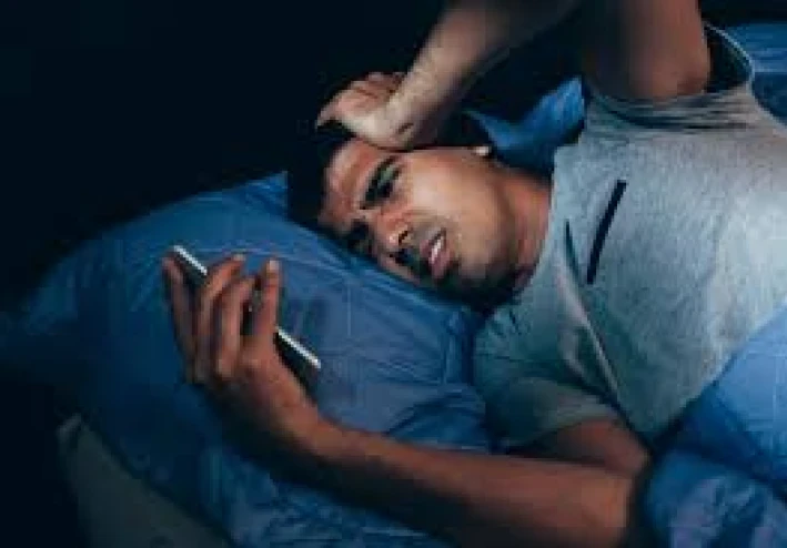 للتوقف عن الإفراط في التفكير والخروج من الحلقة: "علينا أن نختار الفكر الذي نولي أهمية له"