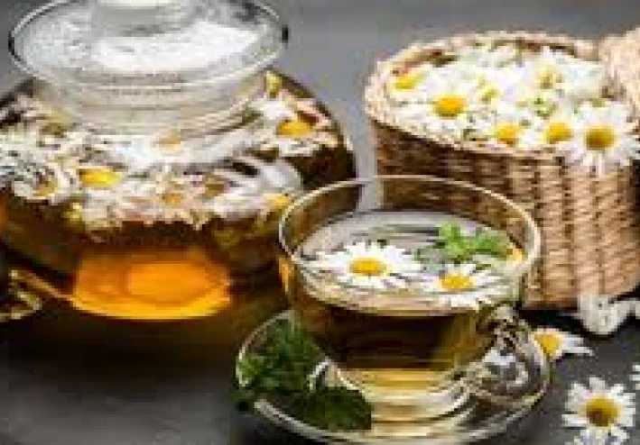 فوائد البابونج ، وفقا للطبيب ويليام أرياس: "يساعد على تقليل الكورتيزول وزيادة الميلاتونين"