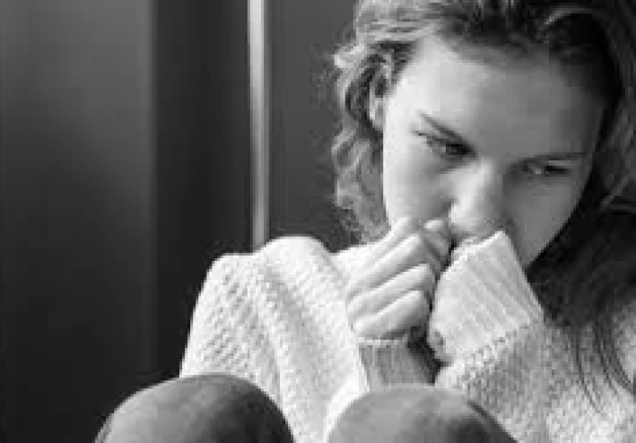 كيفية وضع حد للأفكار السلبية: "أنت فقط بحاجة إلى ورقة وقلم رصاص"