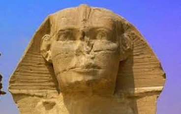 أبو الهول في الجيزة: دراسة شاملة بين التاريخ والرمزية والبناء