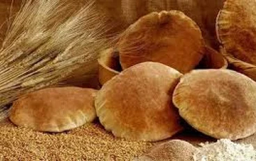  مريض الجهاز الهضمي: "يرتبط دقيق القمح الكامل بانخفاض خطر الإصابة بأمراض طويلة الأمد"